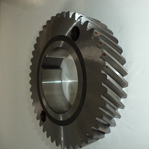 Engrenagem Cilíndrica com Dentes Helicoidais